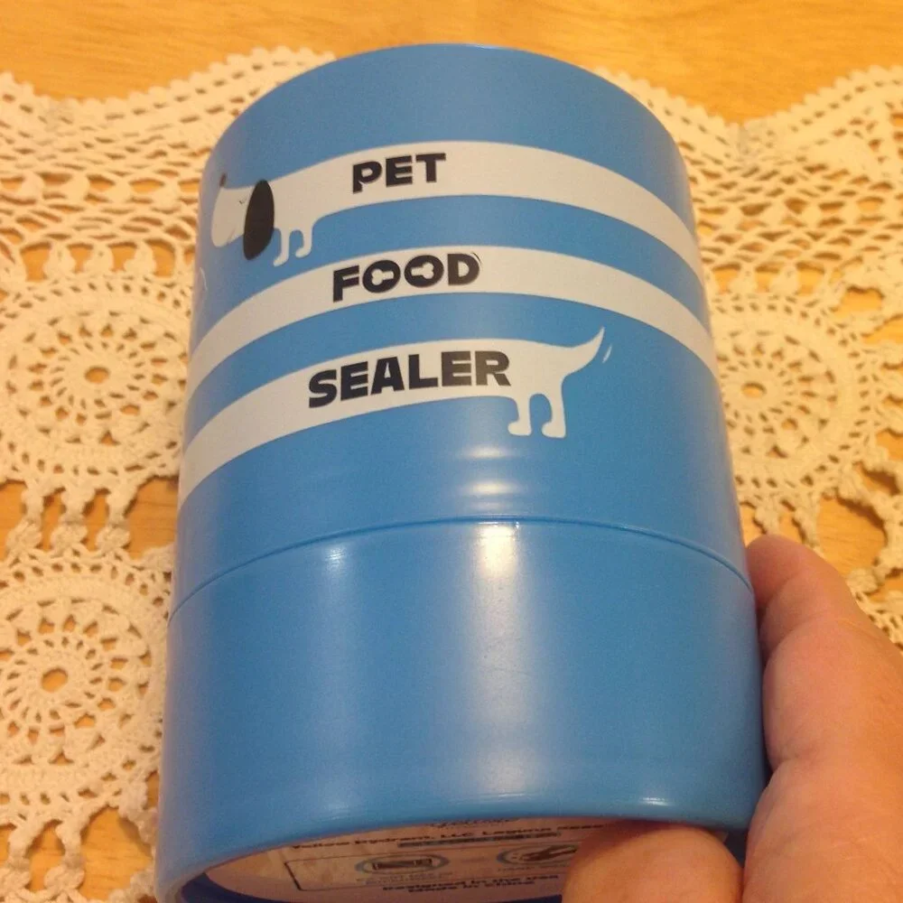 Pet food Sealer, Keeps canned food fresh